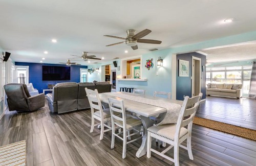 Edgewater House | Port Charlotte Home with Private Dock and Pool!