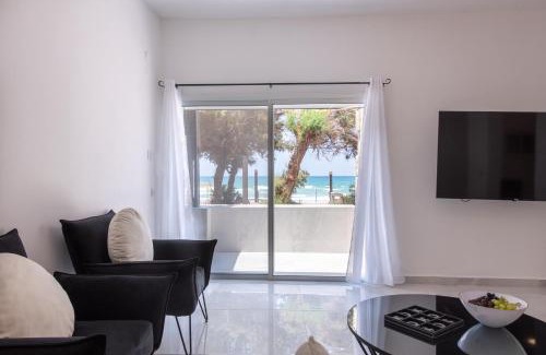 Haifa Apartment | PORT CITY - Beach Front Haven - 2 Bdrms W Garden