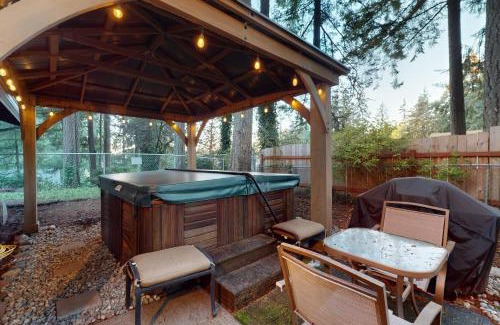 Port Orchard House | Port Orchard Retreat
