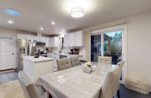 Port Orchard House | Port Orchard Retreat