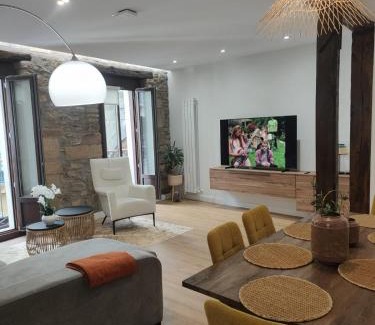 Old Town Apartment | Port Relax with AC License ESS03356