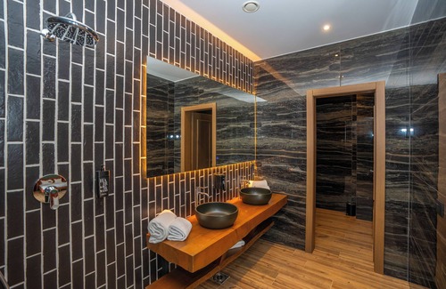 Shkoder County Hotel | Porta e Alpeve