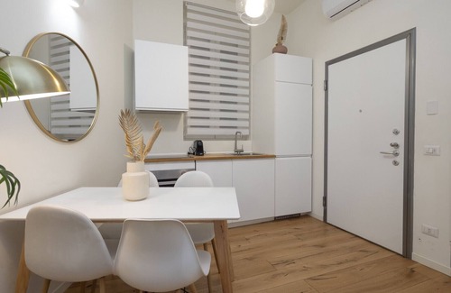 Guastalla Apartment | Porta Vittoria B - Cozy 1BDR Duomo Area