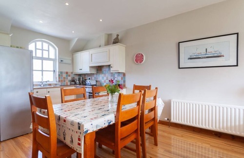 Bushmills House | Portballintrae 10 Ballaghmore Cottages