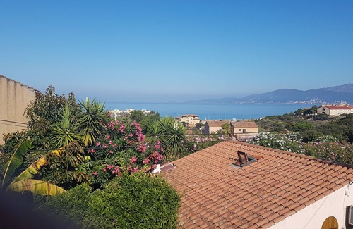 Molini Apartment | Porticcio Appt 4 Pers. Climatise-terrasse VUE MER