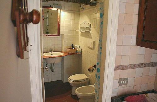 Rione XI Sant'Angelo Apartment | Portico d'Ottavia, the ancient Rome