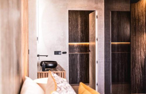 Puerto Banus Apartment | Portside Suite Banus