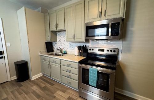 Portsmouth House | Portsmouth 2BR 1BA Getaway