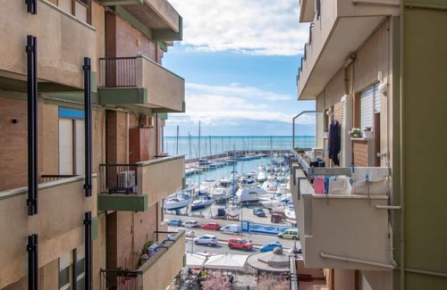 Nettuno Apartment | Poseidone by Interhome