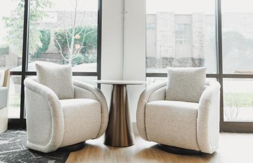 Bloomington Hotel | POSH on Kirkwood, A Boutique Hotel