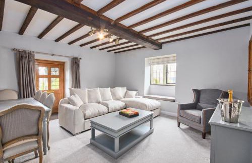 Bakewell House | Postman's Knock