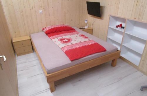 Stalden Bed & Breakfast | postman8 - Bed and Breakfast