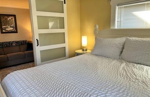 Pisgah House | Potomac River Quantico Marines 2BR Bungalow Home