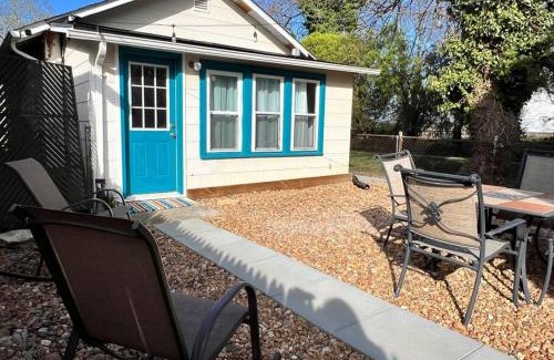 Pisgah House | Potomac River Quantico Marines 2BR Bungalow Home