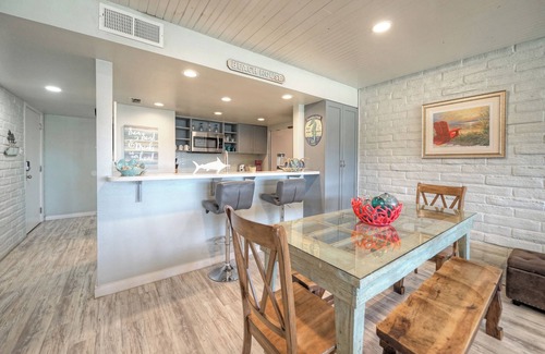 Shibui Sands House | Pour Me a Vacation | Mins to Beach, Community Pool+Tennis Court, Private Balcony
