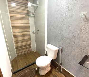 Unamar House | Pousada a 1 minuto da praia - UNR ZonaX