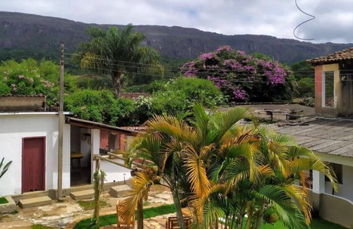 Tiradentes Villa | pousada e Bistrô casa direita