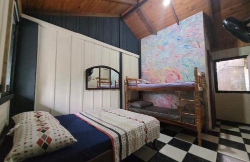 Paranagua Hotel | Pousada e Camping do Clodo