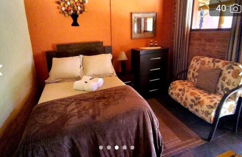 Sao Bento do Sapucai Hotel | POUSADA SERRANO