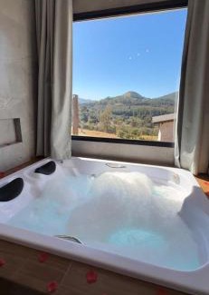 Camanducaia Cabin | Pousada Varandas da Serra