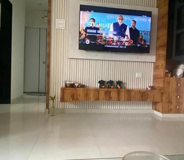 Marol House | Powai Comfort Retreat