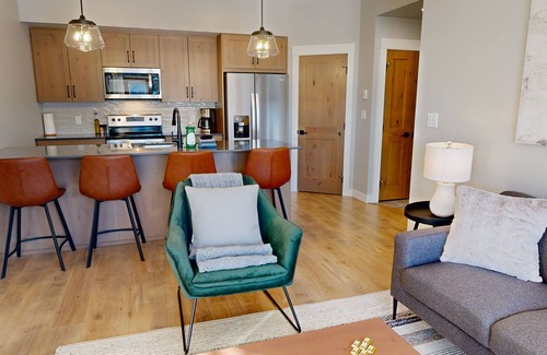 Sun Peaks Condo | Powder Heights #19- Modern Mountain Retreat