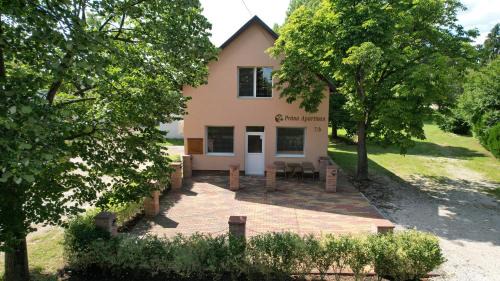 Herend Apartment | Prána Apartman