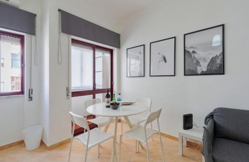 Setubal Apartment | Praceta Living - By Y Concept