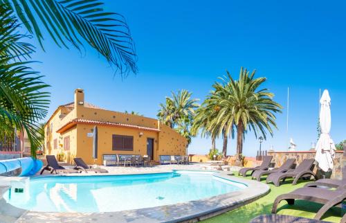 Los Realejos Villa | Pradera de Melo Heated Pool on request-Wifi-BBQ