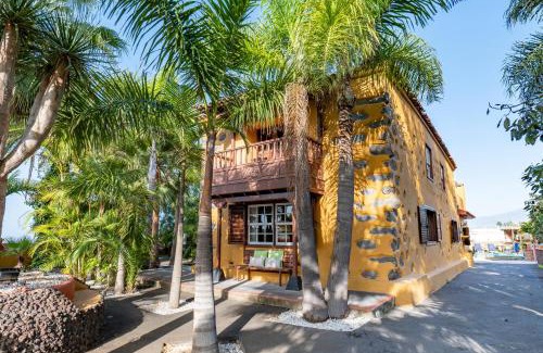 Los Realejos Villa | Pradera de Melo Heated Pool on request-Wifi-BBQ