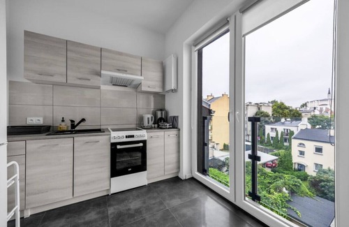 Grochow Apartment | Praga Apt - 45m2, French Balcony - by Rentujemy