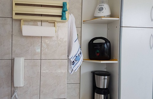 Vila Nova Apartment | Praia Forte 5min walk, wi-fi, air conditioning, garage, safety net