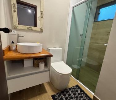 Bertioga House | Praia, piscina e Churrasco