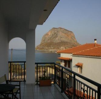 Monemvasia Hotel | Pramataris