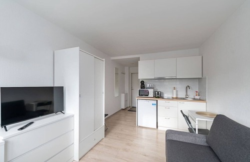 Kaunas Apartment | Pramonės ap 10 by Polo Apartments