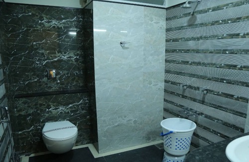 Kamalapur Hotel | Pratap Residency