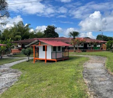 Montenegro House | Preciosa Finca en el Eje Cafetero, Quindío- Colombia