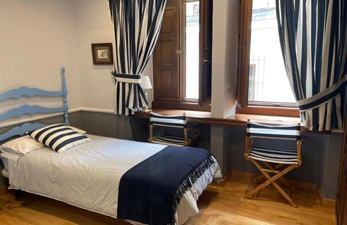 Luarca Apartment | Preciosa y acogedora vivienda junto al puerto de Luarca