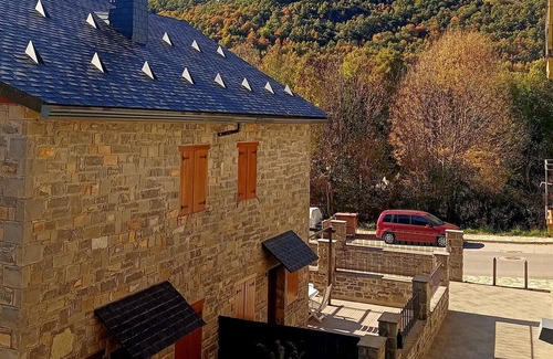 El Pueyo de Jaca Apartment | Precioso apartamento en el Pueyo de Jaca.