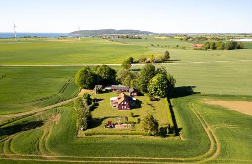 Odeshog House | precis intill Ombergs golfbana, nära till Vättern, stora Lund och Hästholmen