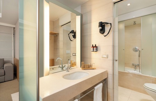 Quartiere XX Ardeatino Hotel | Precise House Mantegna Roma