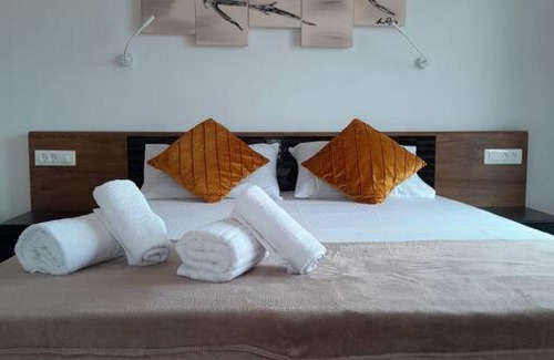 Vissa Apartment | Preet House