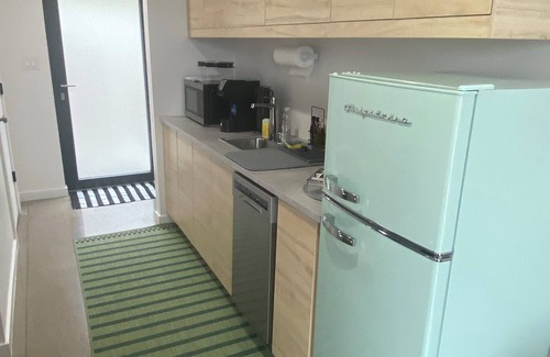 Los Alamos Apartment | Premier Host ★ Beautiful, Spotless & Perfectly Located