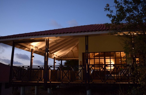 Sint Michiel House | PREMIER HOST Private 3 bdrm, Fully Air-Conditioned villa in Blue Bay