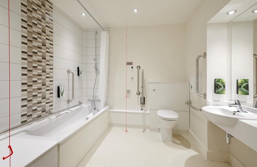 Wilford Hotel | Premier Inn Nottingham South