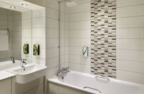 York Hotel | Premier Inn York City - Blossom St North