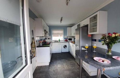 Holytown House | Premier - Kenilworth House