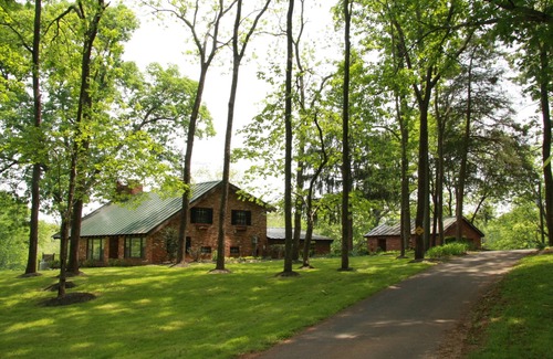 Warrenton House | Premier property(s) sleeps 36.close to Great Meadow Gold Cup Access