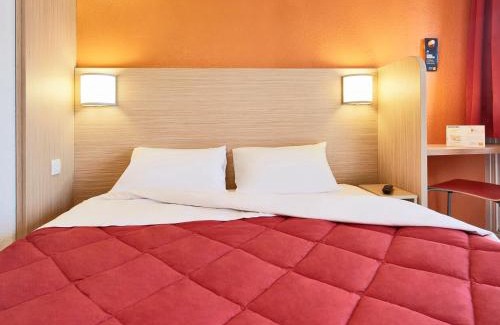 La Demi - Lune Hotel | Premiere Classe Lyon Ouest - Tassin
