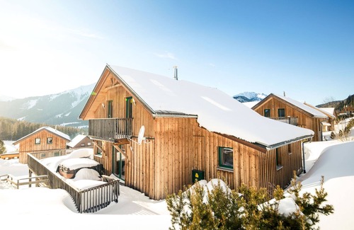 Hohentauern House | Premium #14 mit IR-Sauna by Interhome